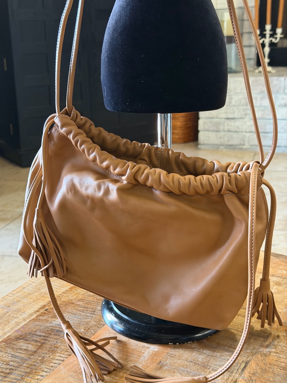 Enzo Angiolini Camel Tan Leather Crossbody Bucket Bag Boho Tassels